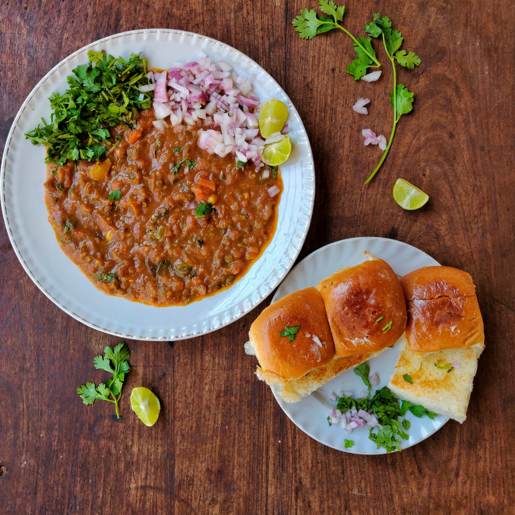 Pav Bhaji Recipe – Mumbai’s Street Style Delight  
